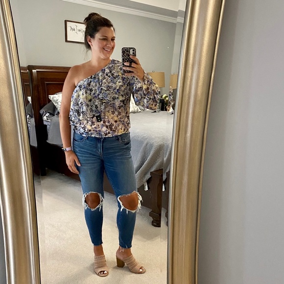 NWT Floral One Shoulder Top - Picture 2 of 9